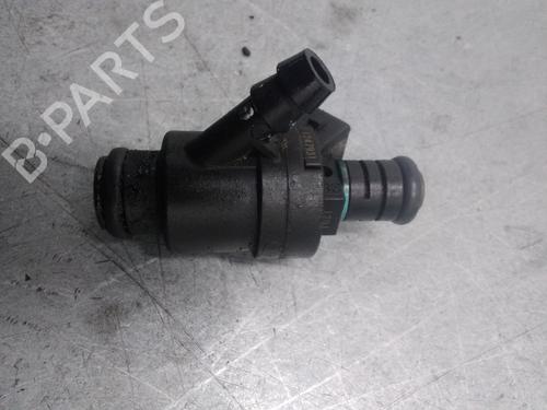 Injector BMW 3 (E46) 318 i | BP16502068M100 