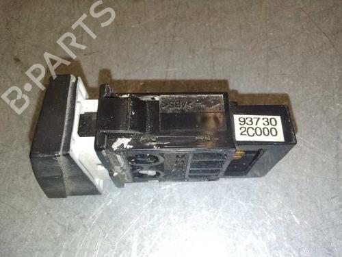 Headlight switch HYUNDAI COUPE II (GK) 1.6 16V | BP15428134I24 