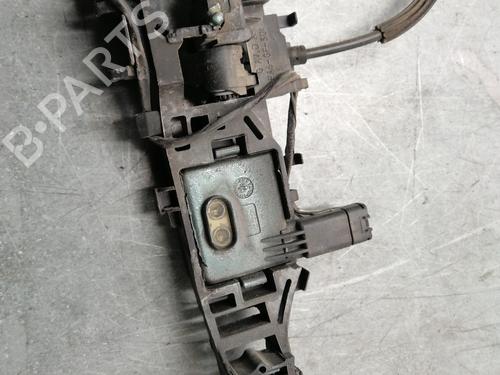 Used Front left exterior door handle RENAULT SCÉNIC II (JM0/1_) [2003-2010]  15448950