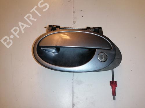 Used Front left exterior door handle OPEL MERIVA A MPV (X03) [2003-2010]  15445609