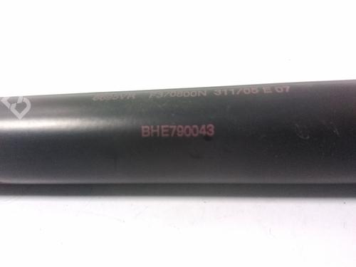 Tailgate lift support LAND ROVER RANGE ROVER SPORT I (L320) 2.7 D 4x4 | BP15454582C138 