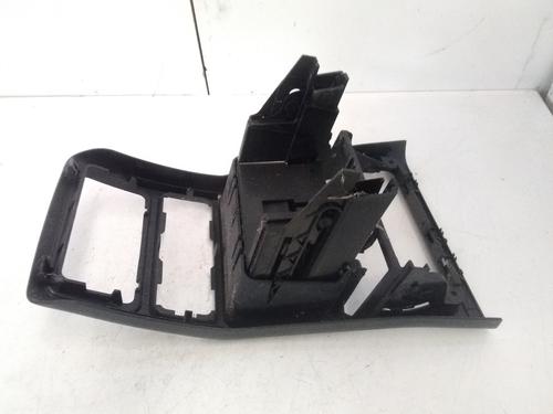 Porte-gobelet/Objets MERCEDES-BENZ M-CLASS (W163) ML 270 CDI (163.113) | BP16459377I37 