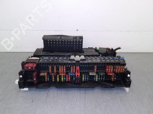 Fuse box BMW 3 (E46) [1997-2005]  15438765