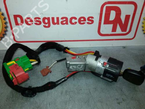 Used Ignition barrel PEUGEOT 307 (3A/C) [2000-2012]  15430707