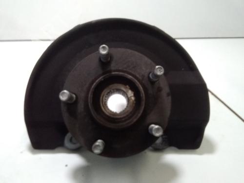 Used Left front steering knuckle MITSUBISHI OUTLANDER II (CW_W) 2.0 DI-D (CW8W) (140 hp) 15445328