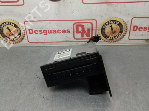 Autoradio VW TOURAN (1T1, 1T2) [2003-2010]  15435719