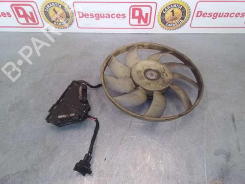 Used Radiator fan OPEL VECTRA C Estate (Z02) [2003-2009]  15431504