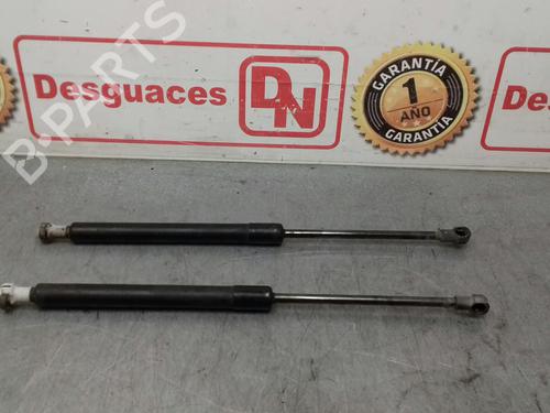 Used Hood lift support BMW 1 (E87) 120 d (163 hp) 15427929