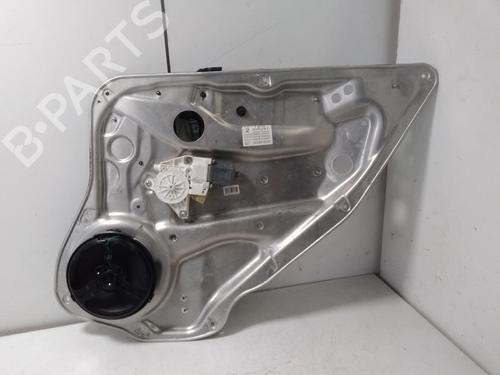 Used Right rear window motor MERCEDES-BENZ C-CLASS (W204) C 220 CDI (204.008) (170 hp) 17332464