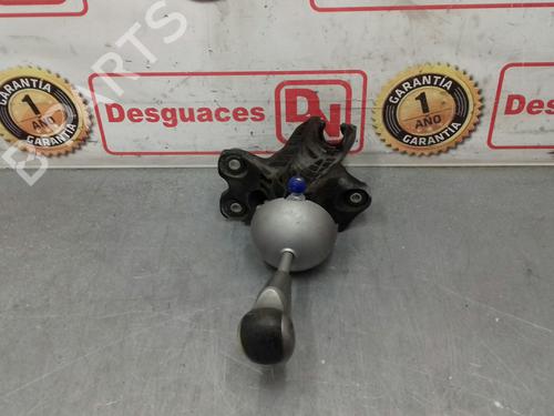 Used Gear lever HONDA CIVIC VIII Hatchback (FN, FK) 1.8 (FN1, FK2) (140 hp) 15435524