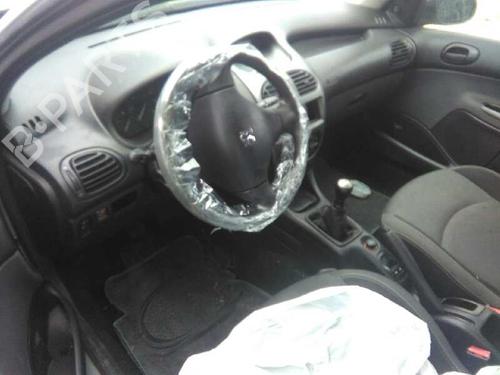Right headlight PEUGEOT 206 Hatchback (2A/C)  | BP16490216C29 