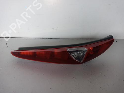 Used Left taillight FIAT PUNTO (188_) 1.2 16V 80 (188.233, .235, .253, .255, .333, .353, .639,... (80 hp) 19482698
