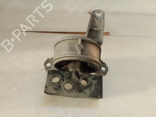 Used Engine mount OPEL ASTRA G Coupe (T98) [2000-2006]  15446526