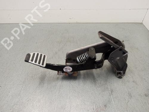Clutch pedal NISSAN QASHQAI / QASHQAI +2 I (J10, NJ10, JJ10E)  | BP15439524I13 