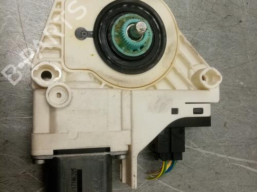 Right front window motor AUDI A6 C5 (4B2) 2.5 TDI | BP16568387E20 