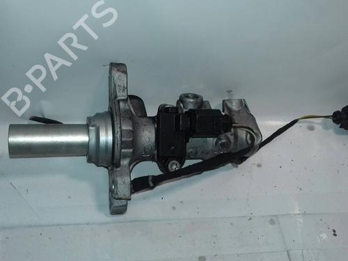 Hovedbremsecylinder SKODA OCTAVIA III Combi (5E5, 5E6) [2012-2020]  15441176