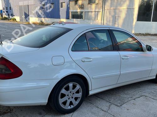 Høyre foran utvendig håndtak MERCEDES-BENZ E-CLASS (W211) E 220 CDI (211.008) | BP15441691C129 
