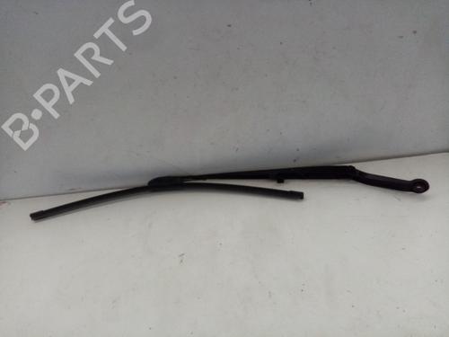 Used Front windshield wiper arm BMW 3 Touring (E46) 320 d (150 hp) 26006343