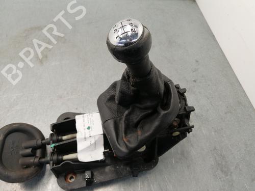 Used Gear lever CITROËN C4 Coupe (LA_) [2004-2013]  15459624