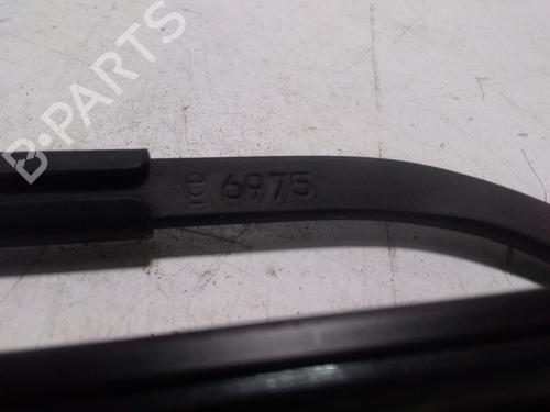 Front windshield wiper arm MAZDA RX-8 (SE, FE) 1.3 (FE103, SE3P) | BP16044688C143 