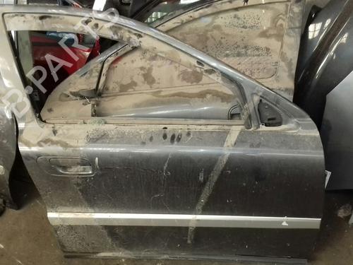 Used Right front door VOLVO V70 II (285) [1999-2008]  15435817