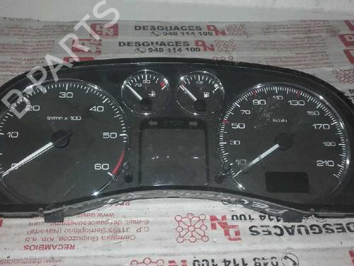 Used Instrument cluster PEUGEOT 307 (3A/C) [2000-2012]  15425491