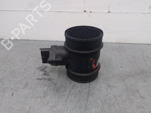 Used Mass air flow sensor CHRYSLER VOYAGER IV (RG, RS) [1999-2008]  15689284