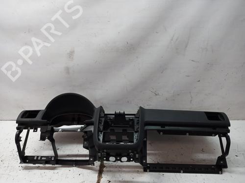 Used Dashboard VW GOLF V (1K1) [2003-2010]  15439102