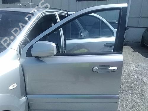 Used Left front door KIA SORENTO I (JC) 2.5 CRDi (170 hp) 18355142