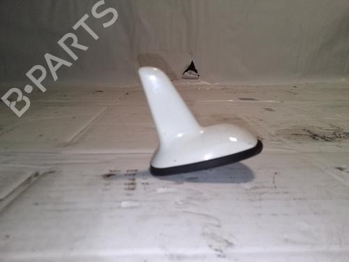 Antenne/Base MERCEDES-BENZ E-CLASS (W211) E 220 CDI (211.008) (170 hp) 15441249