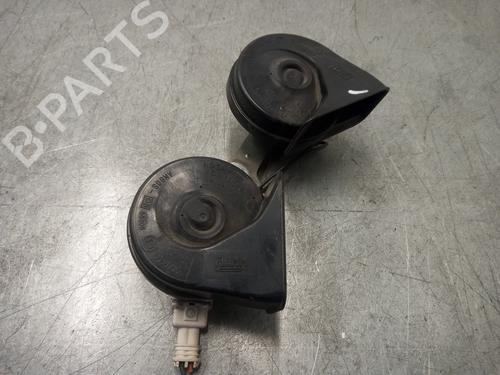 Used Horn CITROËN C8 (EA_, EB_) 2.2 HDi (128 hp) 15461098