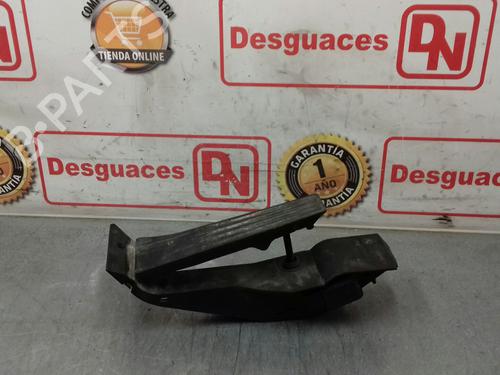 Used Pedal BMW 5 (E60) 530 d (218 hp) 15426059