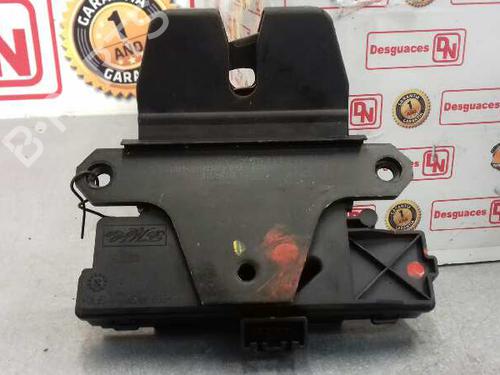 Used Tailgate lock FORD FOCUS II (DA_, HCP, DP) [2004-2013]  15426856