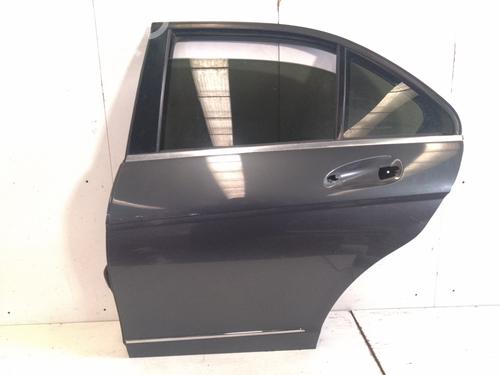 Dør venstre bak MERCEDES-BENZ C-CLASS (W204) C 220 CDI (204.008) (170 hp) 22386428