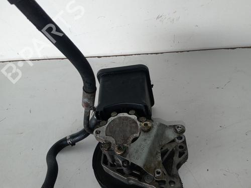Used Steering pump PEUGEOT PARTNER Box Body/MPV 1.6 BlueHDi 100 (100 hp) 17392161