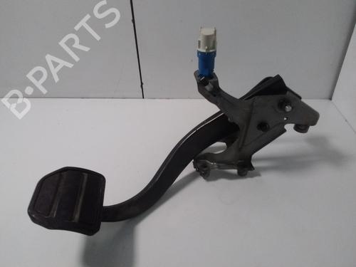 Used Break pedal LAND ROVER RANGE ROVER SPORT I (L320) 2.7 D 4x4 (190 hp) 15454618
