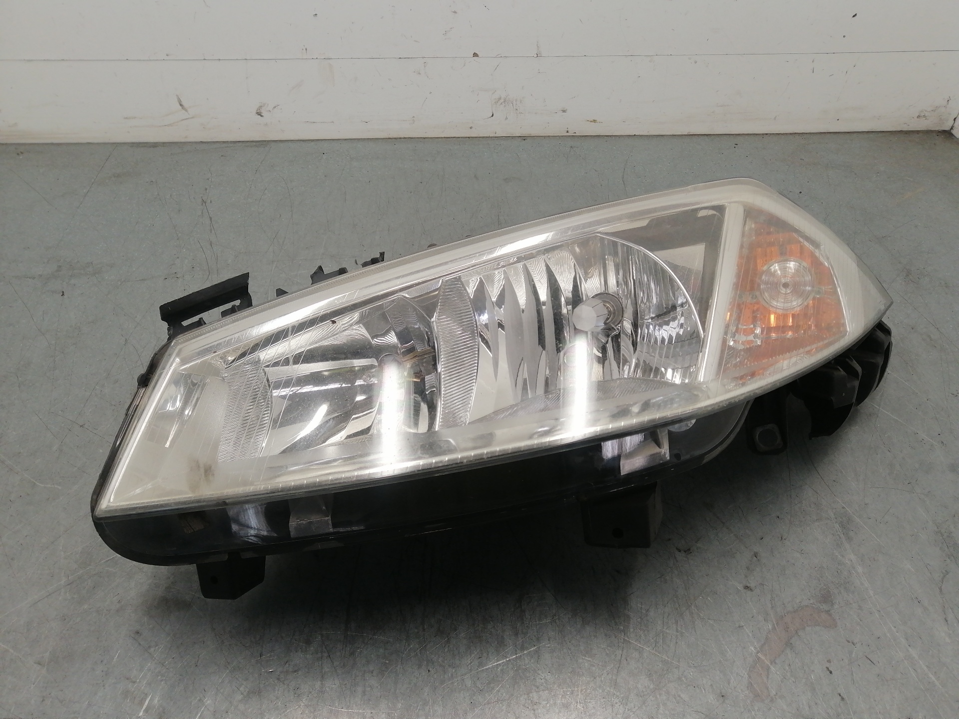 Left headlight RENAULT MEGANE II (BM0/1_, CM0/1_) 15457742 | B-Parts 
