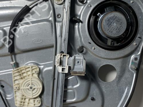 Front left window mechanism KIA CARENS III MPV (UN) 2.0 CRDi 140 | BP30808074C22