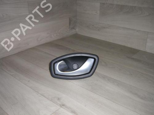 rear-left-interior-door-handle-renault-megane-iii-hatchback-bz01_-b3_-15-dci-826730001r-2008-22400501 main image