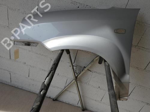 Used Left front fenders HYUNDAI TUCSON (JM) 2.0 CRDi (113 hp) 24026495