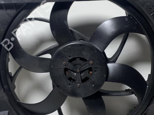 Radiator fan BMW 3 (E90) 320 d xDrive | BP29827619M35 - Image 2