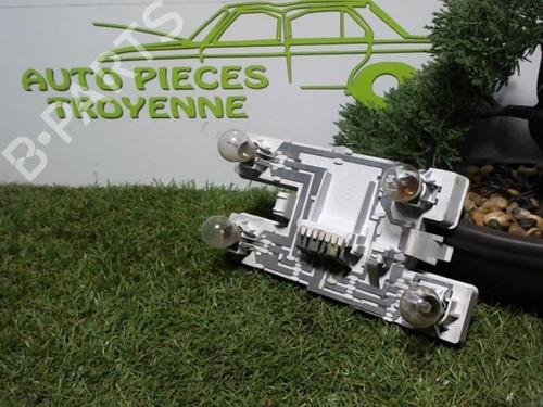 Used Licence plate light RENAULT CLIO I (B/C57_, 5/357_) 1.2 (B/C/S57A, B/C57S, 5/357F, 5/357J, 5/357L, 5/357R) (58 hp) 29812201