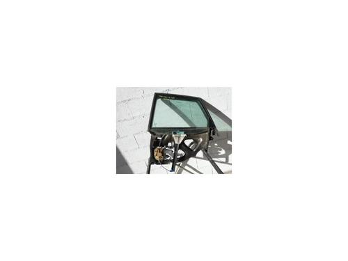 Vindusheismekanisme venstre bak AUDI A3 (8L1) 1.6 (102 hp) 25619436