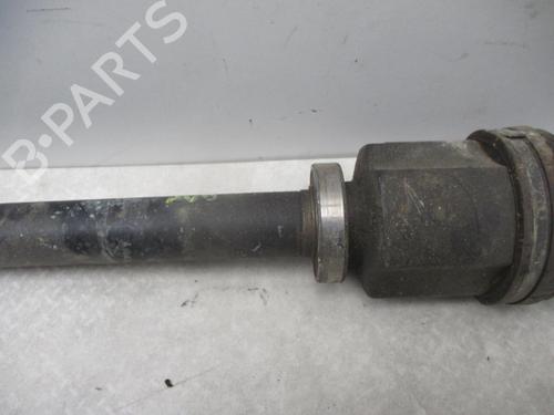 Drivaksel fortil Højre RENAULT MEGANE II Saloon (LM0/1_) 1.9 dCi (LM0G, LM1G, LM2C) (120 hp) 32423082