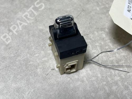 Left front window switch CHRYSLER 300M (LR) 3.5 V6 24V | BP31252279I27