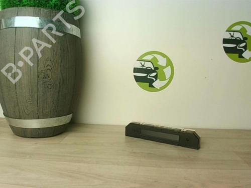 Used Display monitor SUZUKI GRAND VITARA II (JT, TE, TD) 1.9 DDiS All-wheel Drive (JT419, TD44, JB419WD, JB419XD,... (129 hp) 30807102