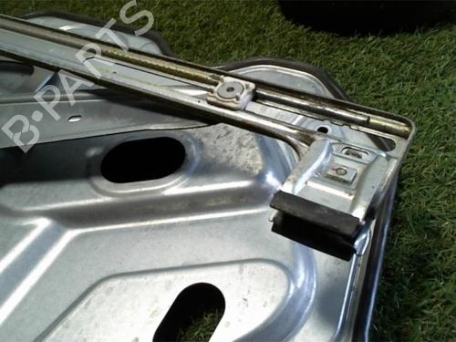 Rudehejsemekanisme Højre foran FORD FOCUS II (DA_, HCP, DP) 1.6 TDCi | BP25618227C23 