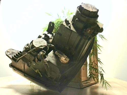 Used Right headlight SSANGYONG REXTON / REXTON II (GAB_) 2.7 D 4x4 (186 hp) 24027753