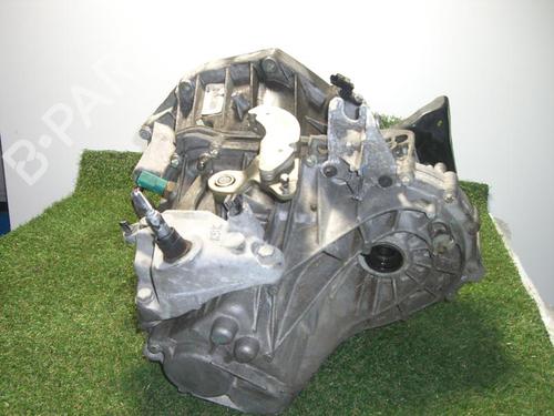 manual-gearbox-renault-scenic-ii-jm01_-15-dci-jm1e-jm16-b014966-2003-2004-2005-2006-2007-2008-2009-2010-22440607 main image