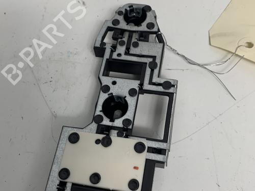 licence-plate-light-citroen-c5-ii-rc_-2004-2005-2006-2007-2008-29141042 main image